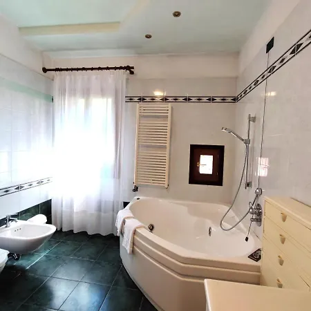 Apartman Leo's House With Garden Lido di Venezia